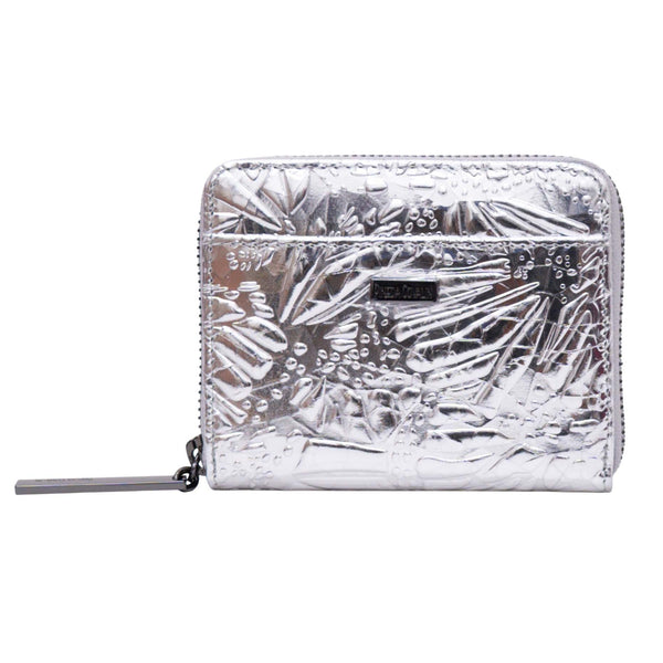 leather-wallet-silver-engraved